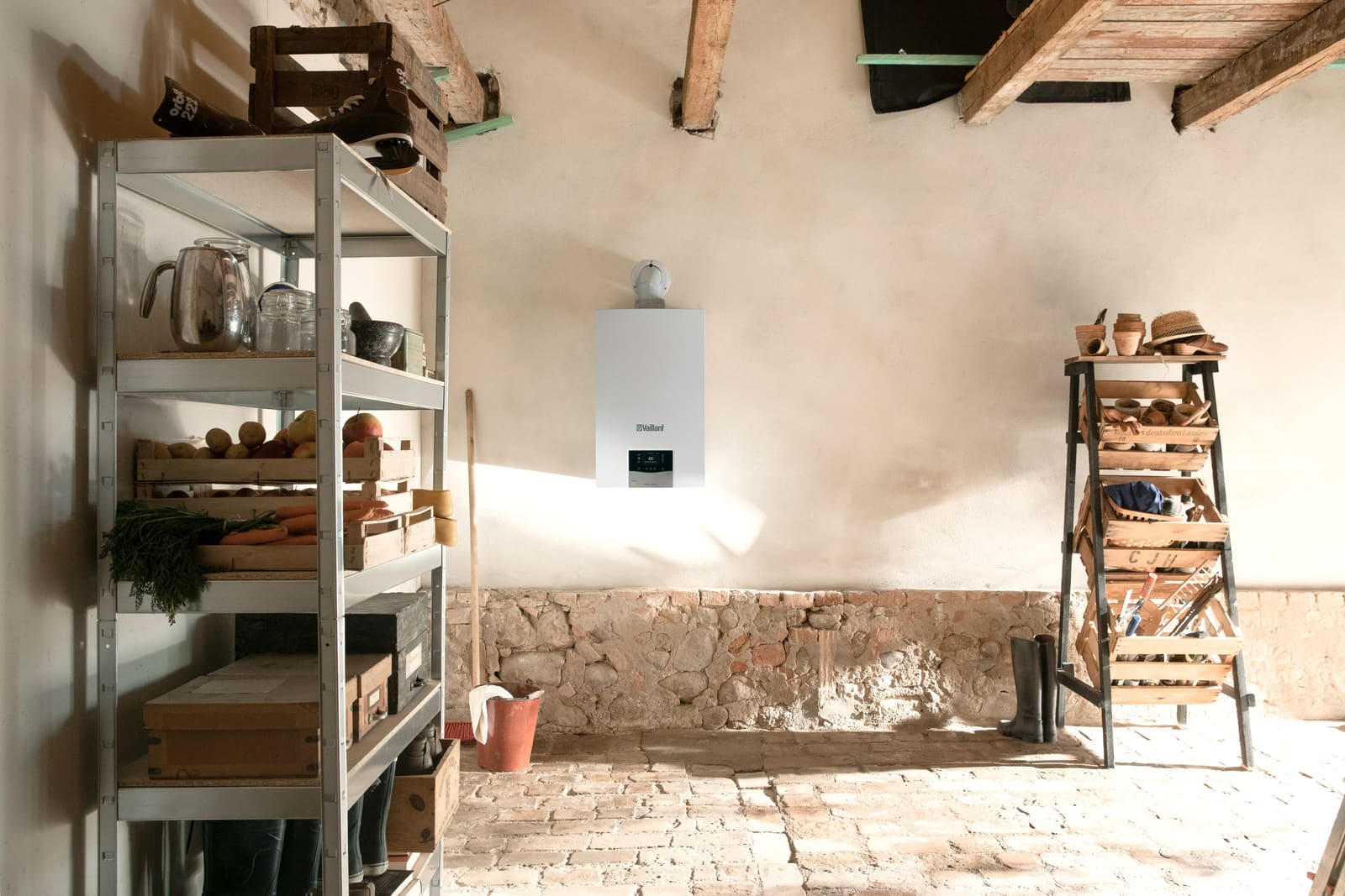 Chaudière Vaillant ecoTEC installée dans un grenier rénové
